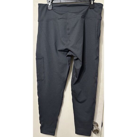 Adore Me Women’s Gray Leggings Size 1X NWT - Picture 2 of 4